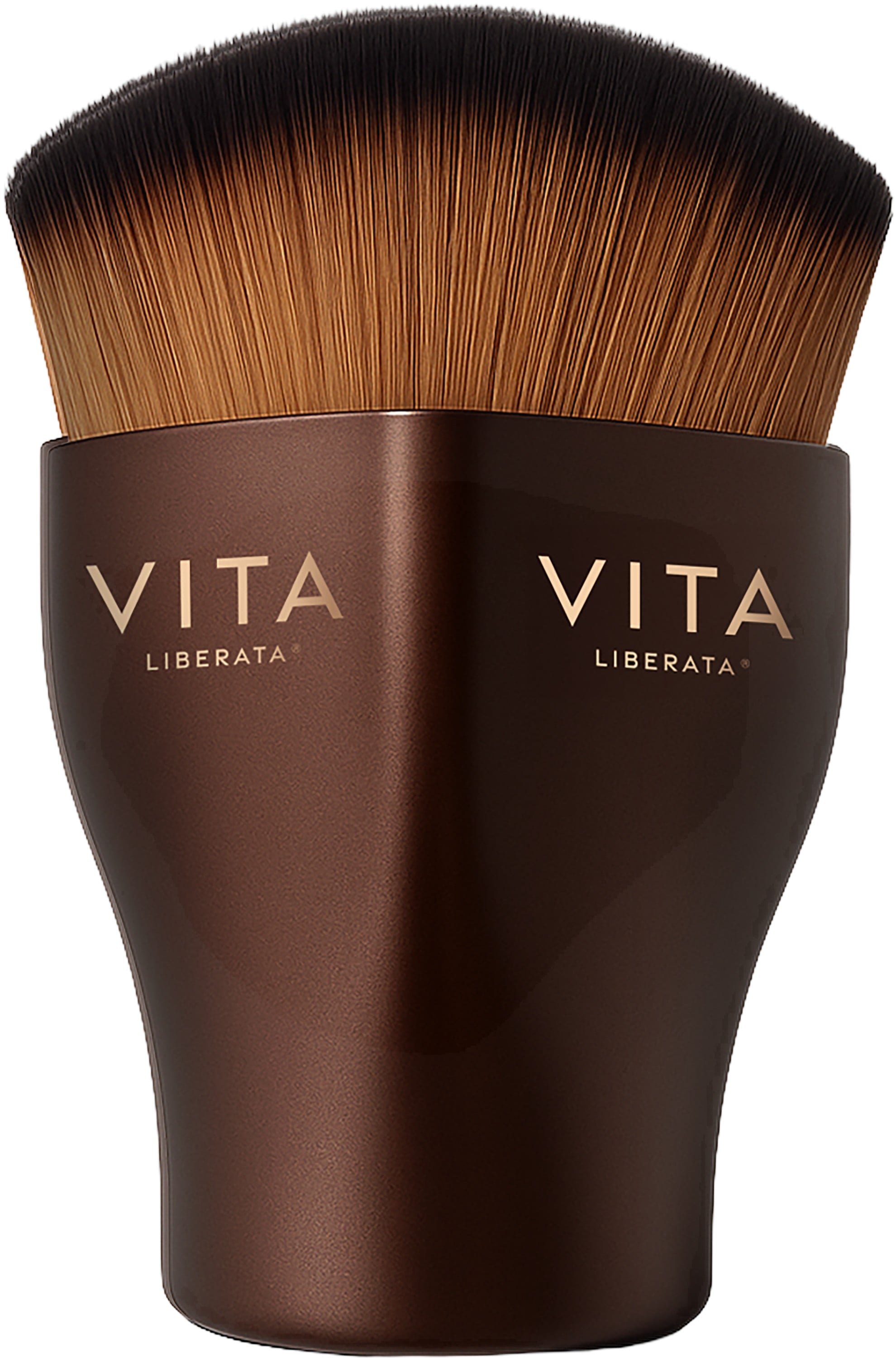The Pyramide Face Brush - DKK 159 - Spar 20%