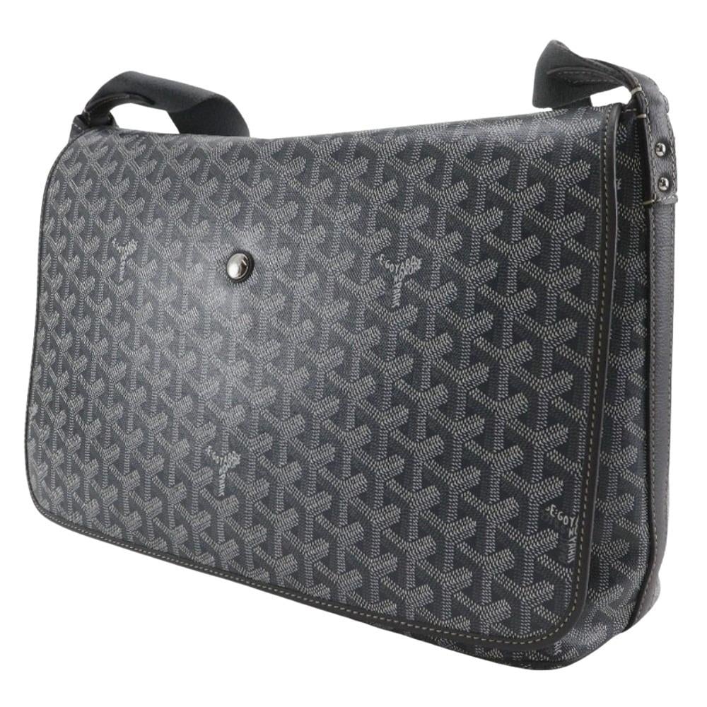 Goyard Shoulder Bag
