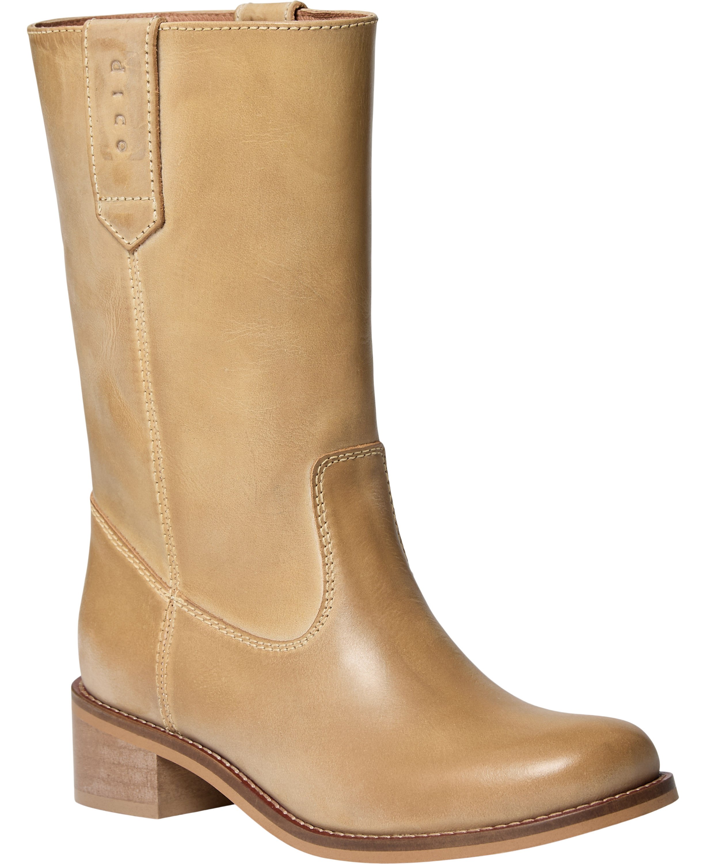 Julia Escovado, Julia - Escovado