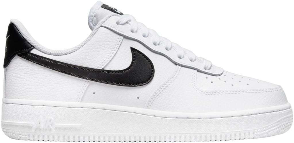 Air Force 1 ’07 Sneakers