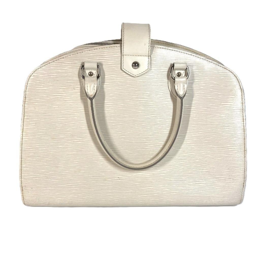 Louis Vuitton Pont Neuf