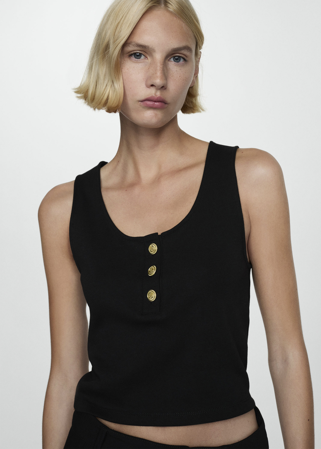 Top With Straps And Buttons