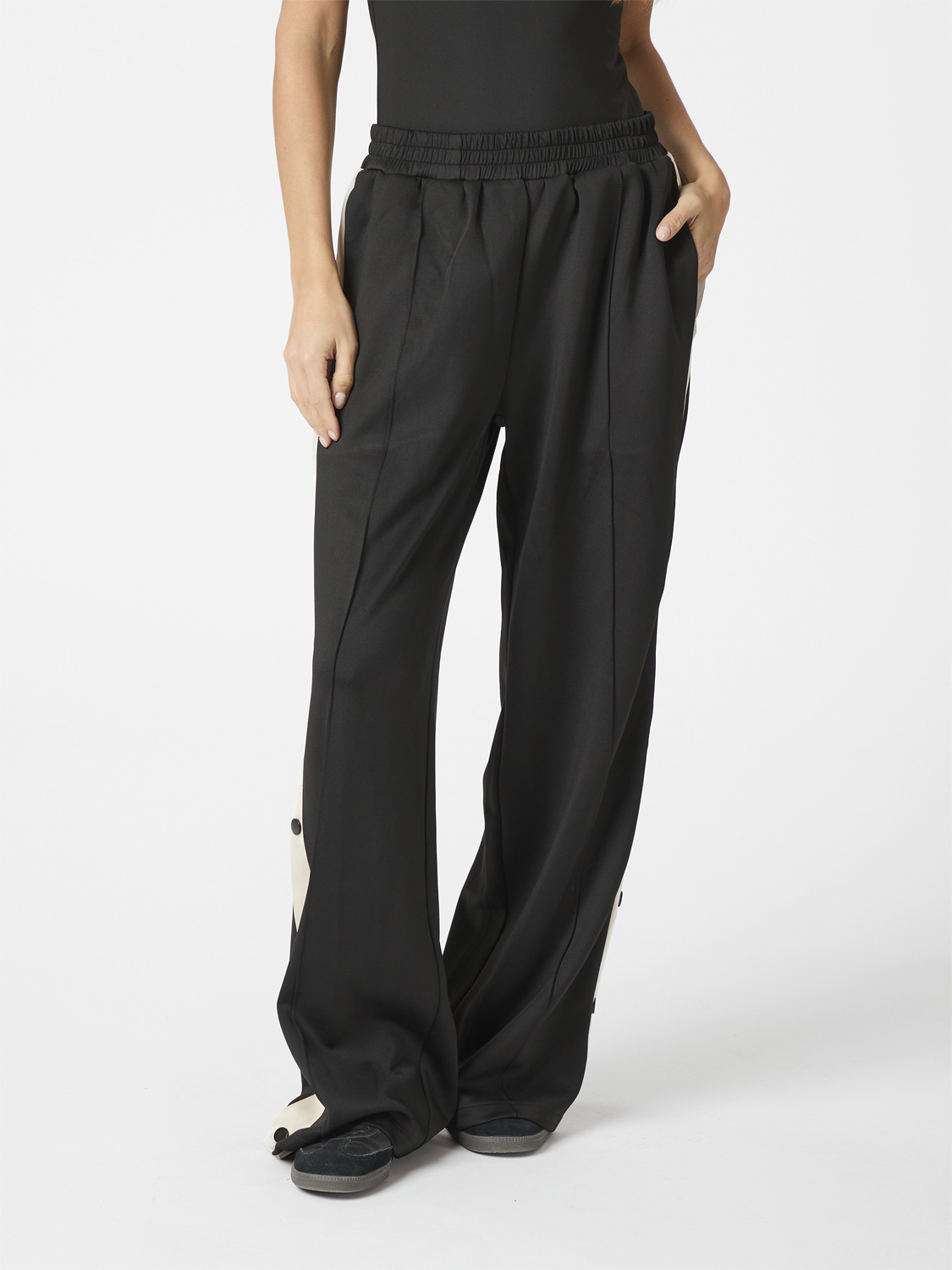 Puggy Track Suit Pants