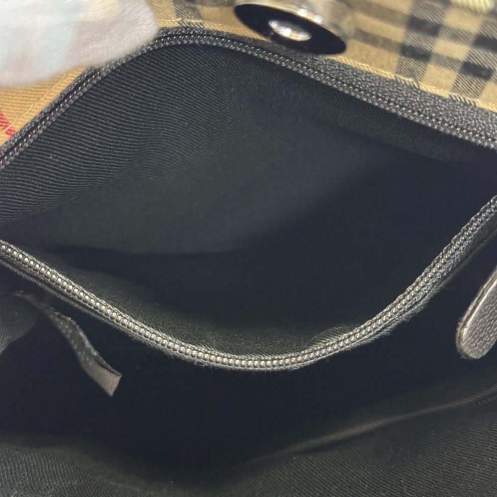 Burberry Tote