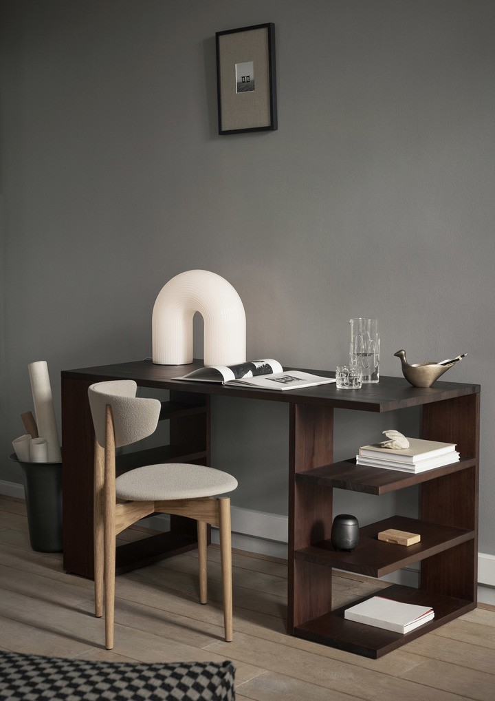 Vuelta Floor Lamp White - Køb til DKK 3.749 - Spar 25%