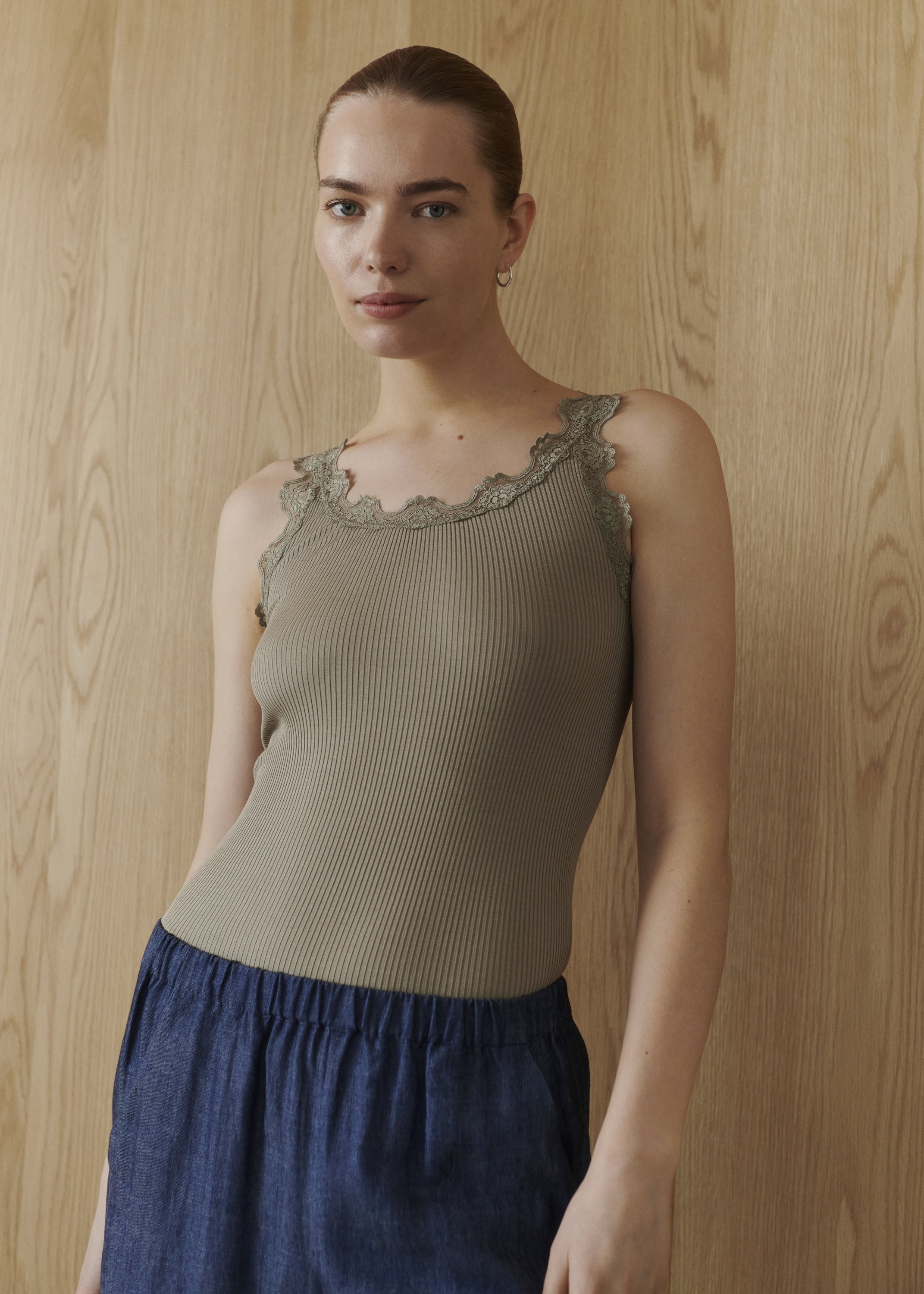 Silk top w/ Lace