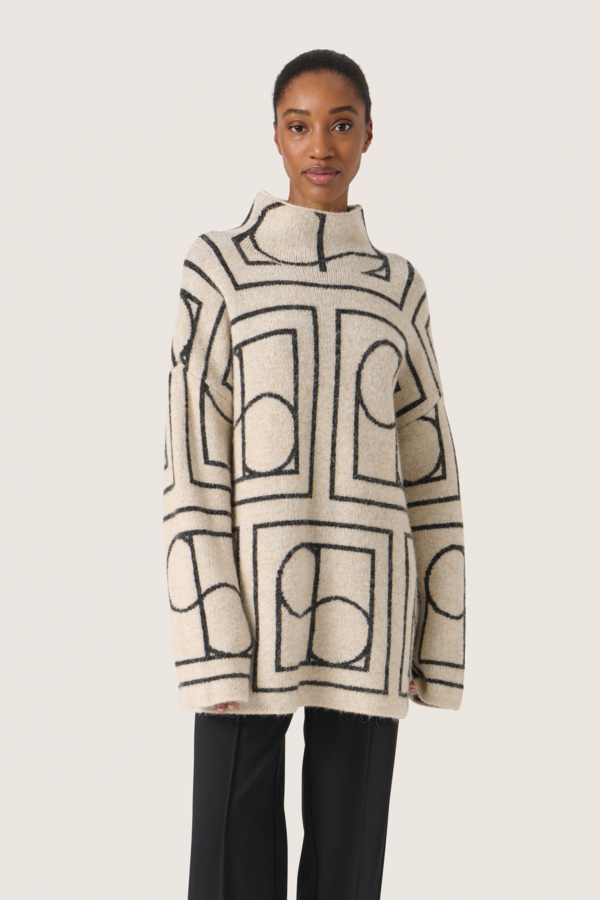 Slhedaya Pullover