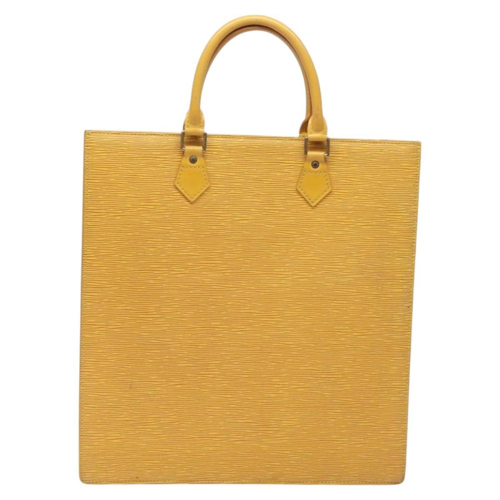 Louis Vuitton Sac Plat