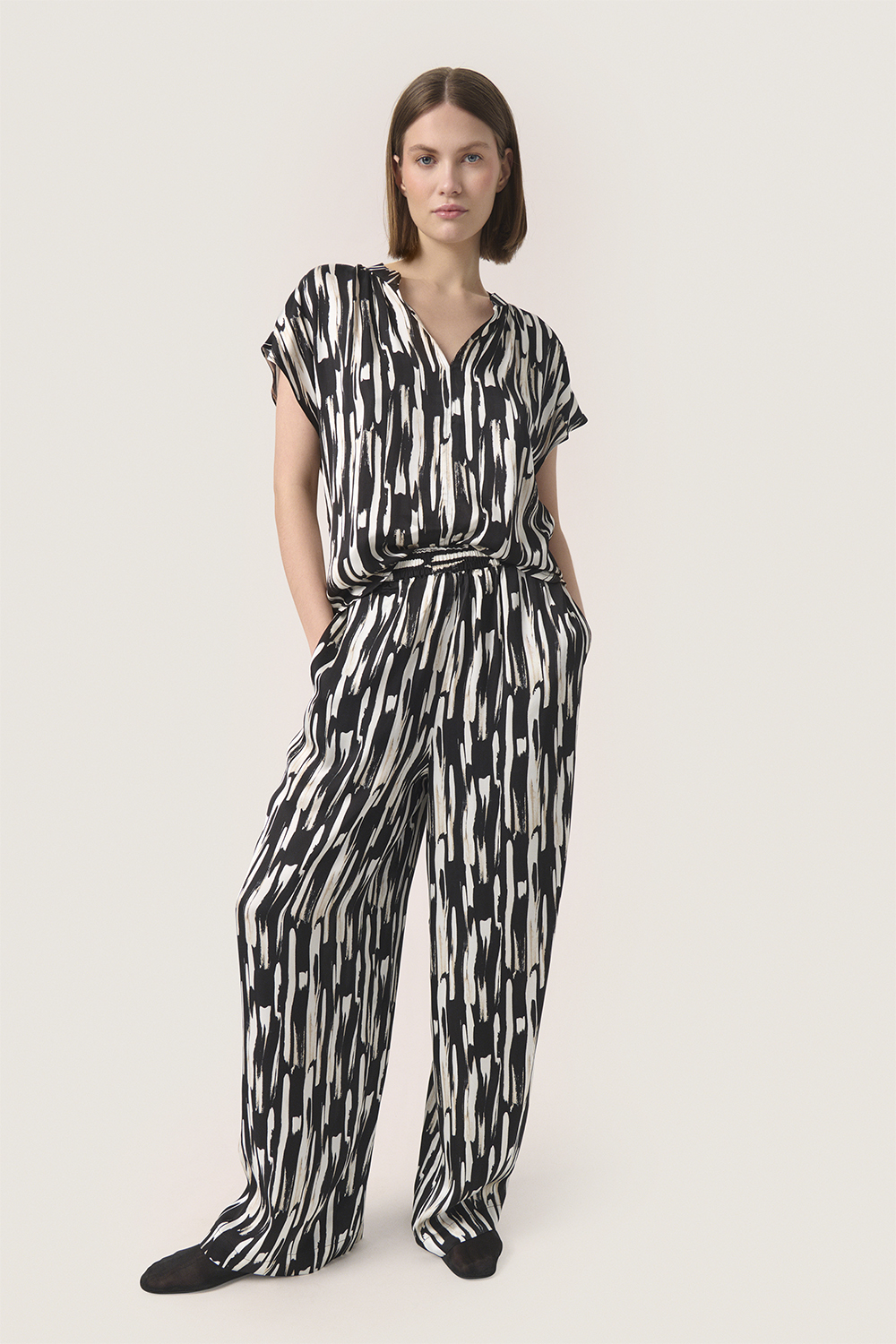 Slsharola Pants