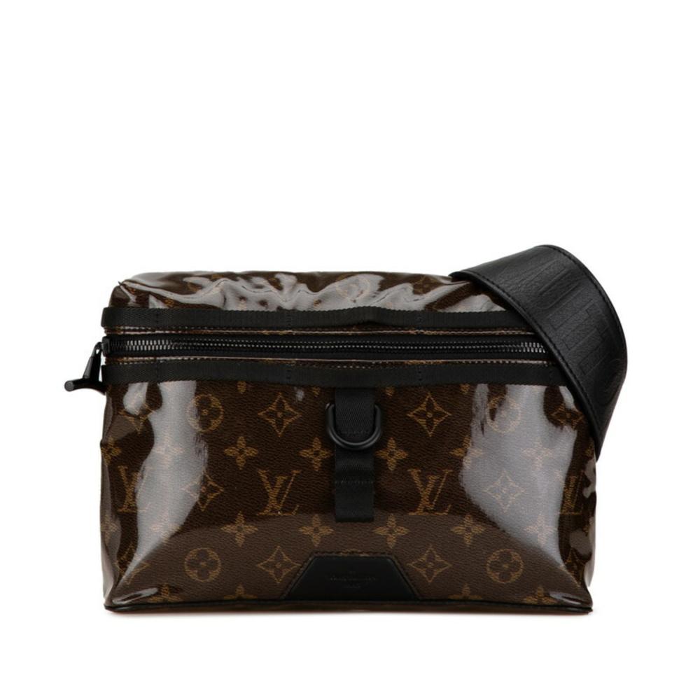 Louis Vuitton Poche Toilette