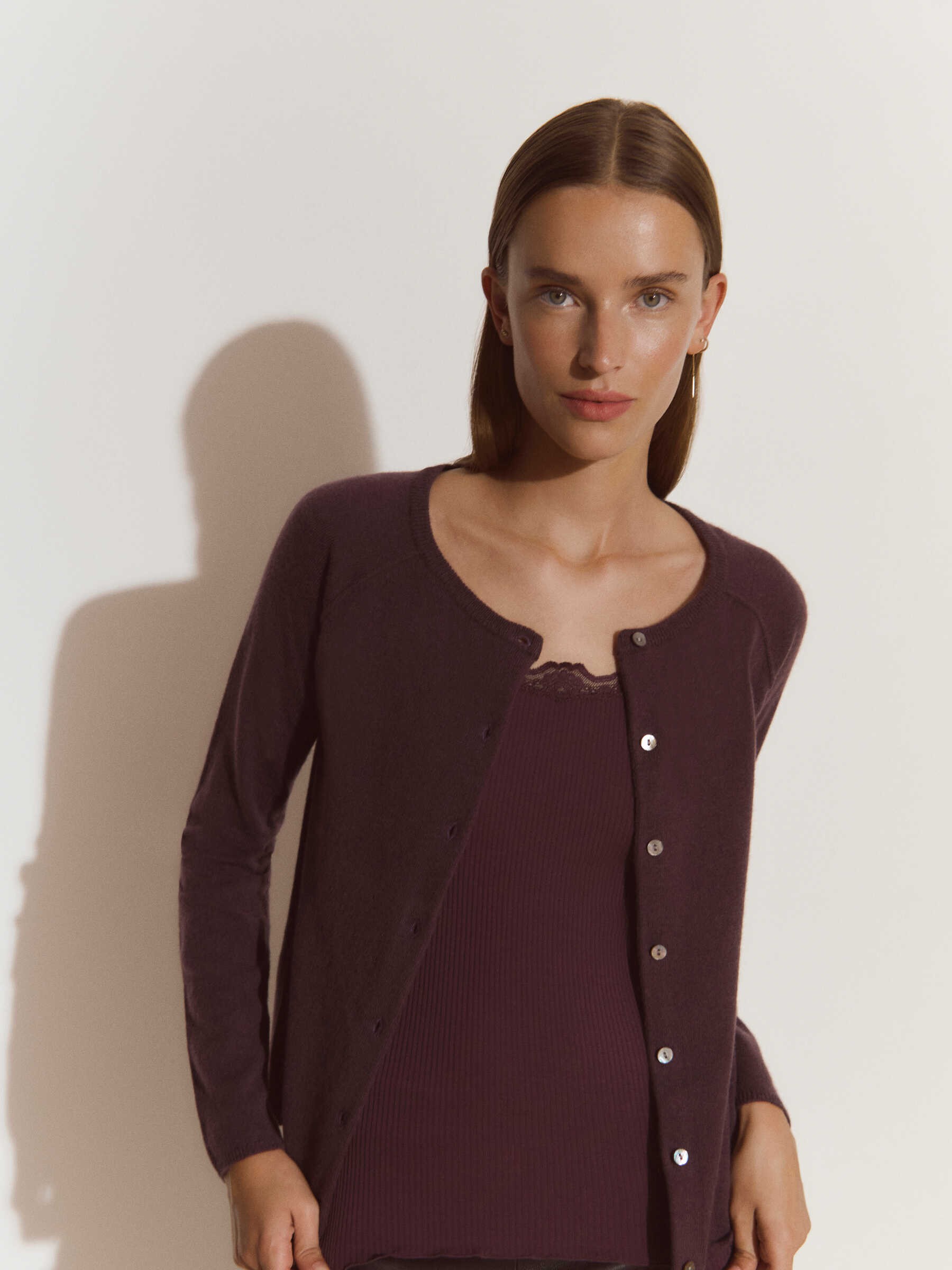 Rwlaica LS Oneck Raglan Cardigan