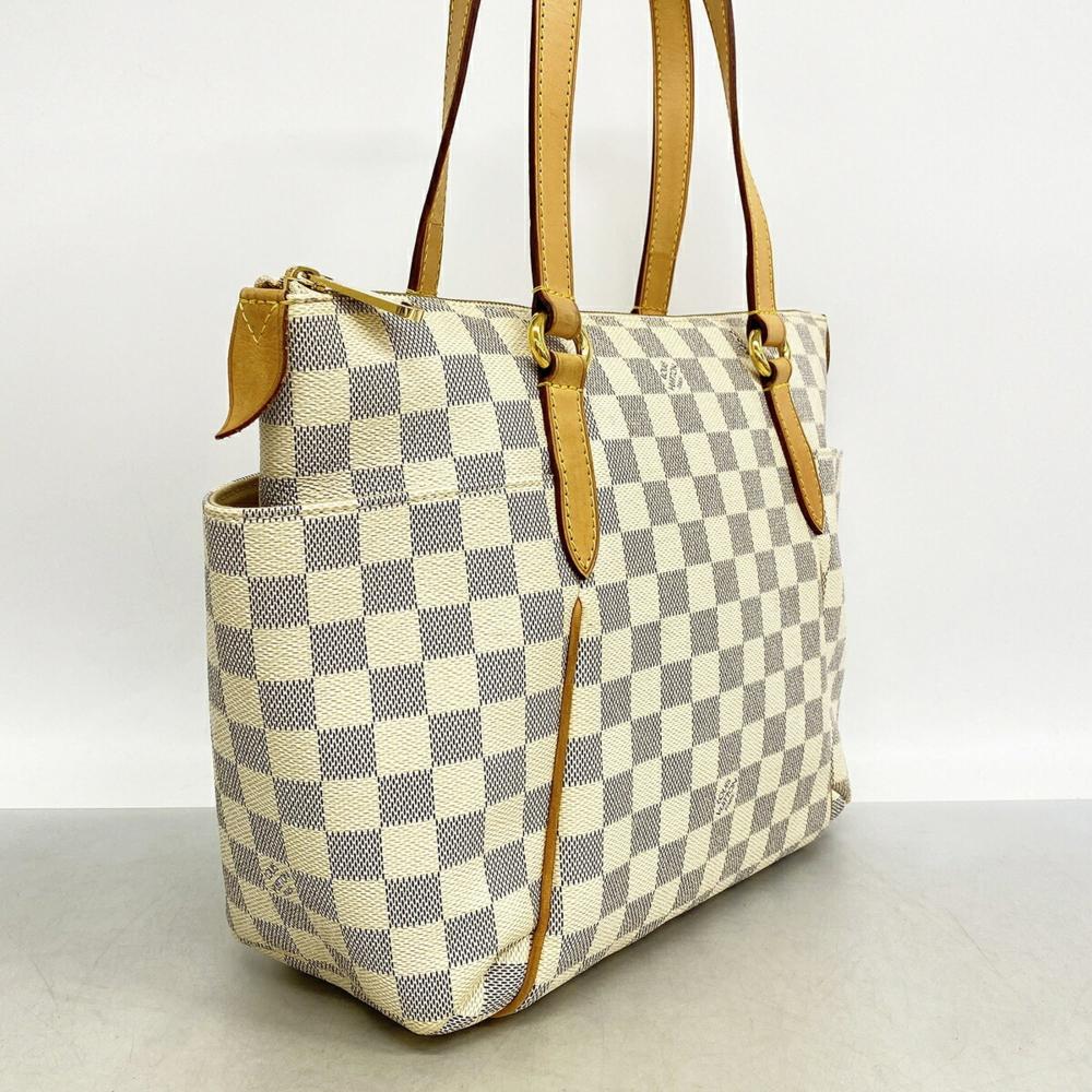 Louis Vuitton Totally