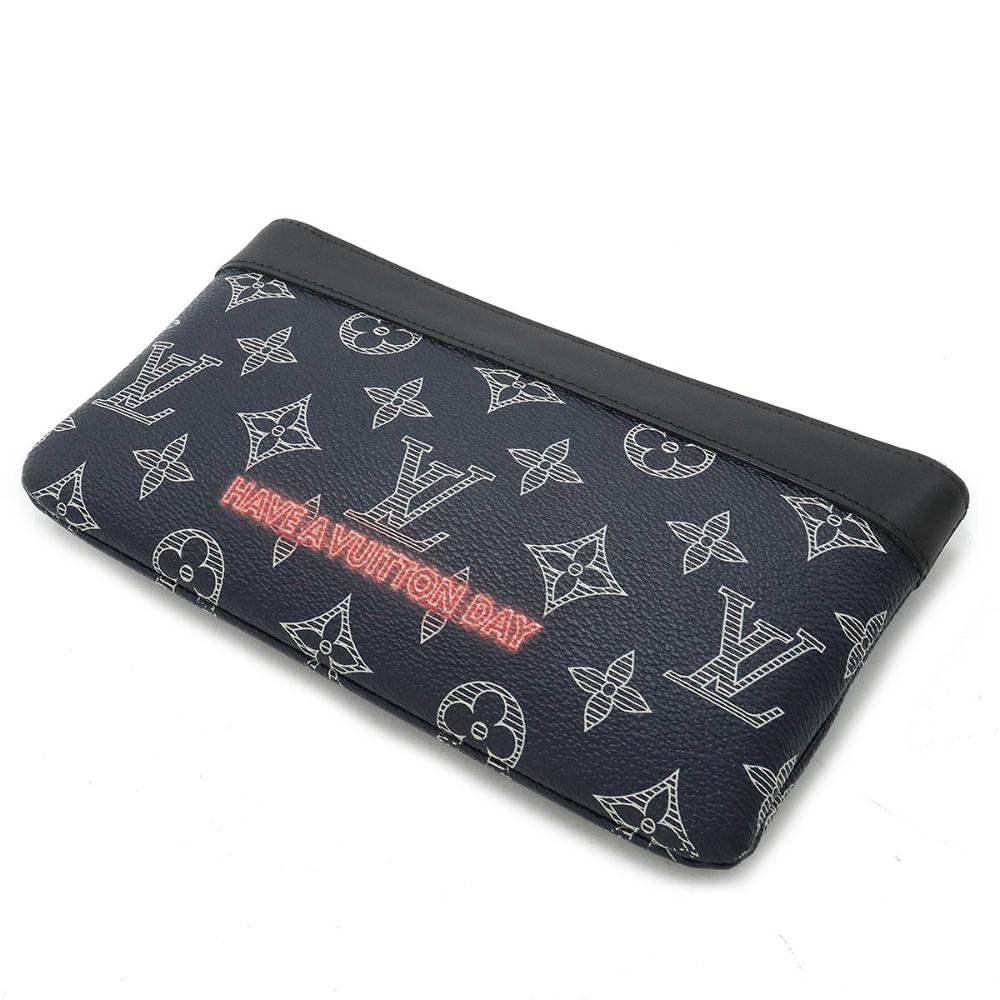 Louis Vuitton Clutch