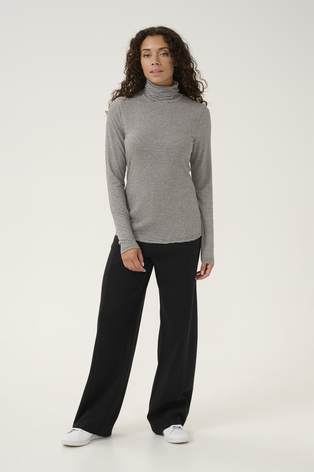 Cualexandra Jersey Rollneck