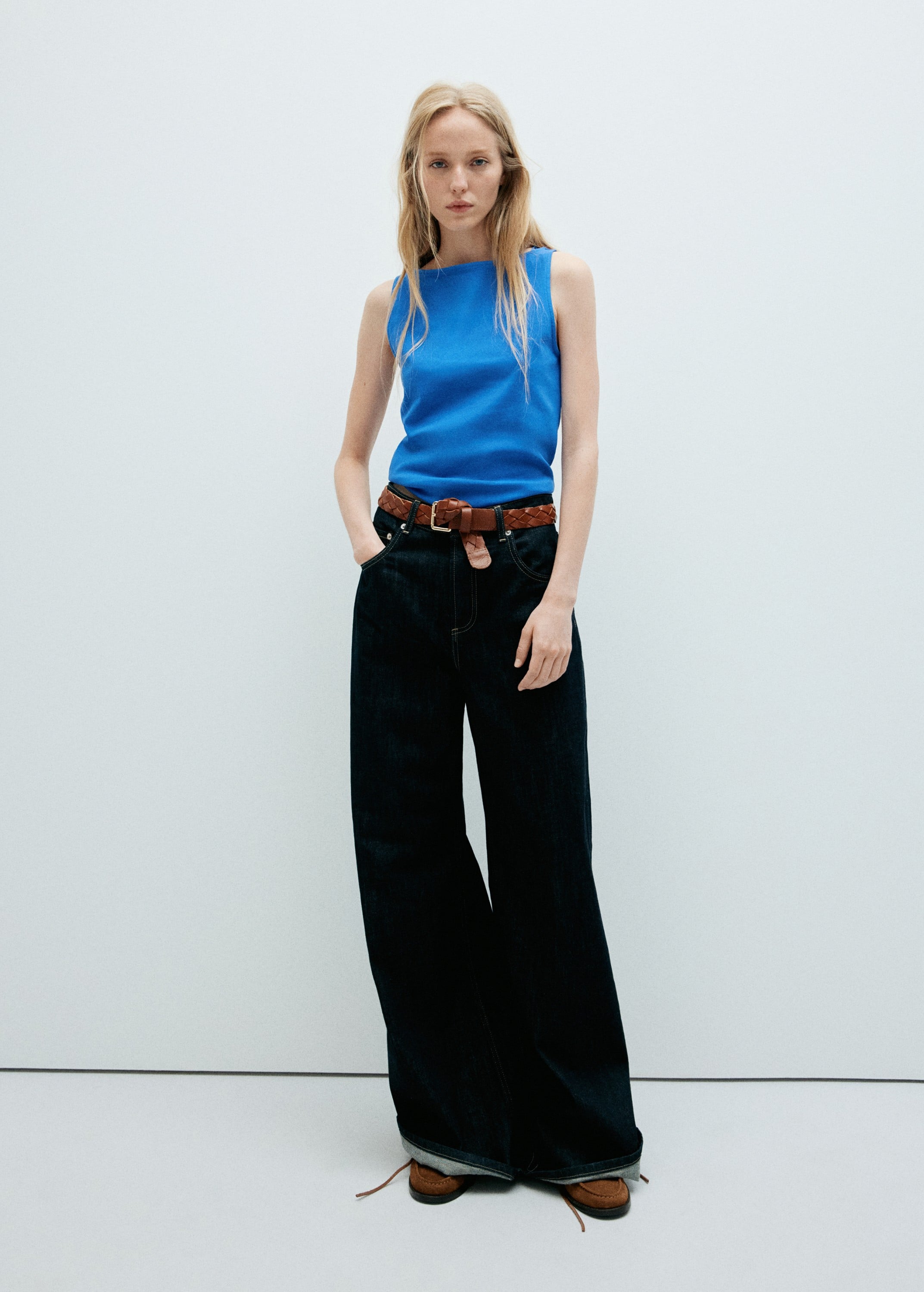 Boatneck top