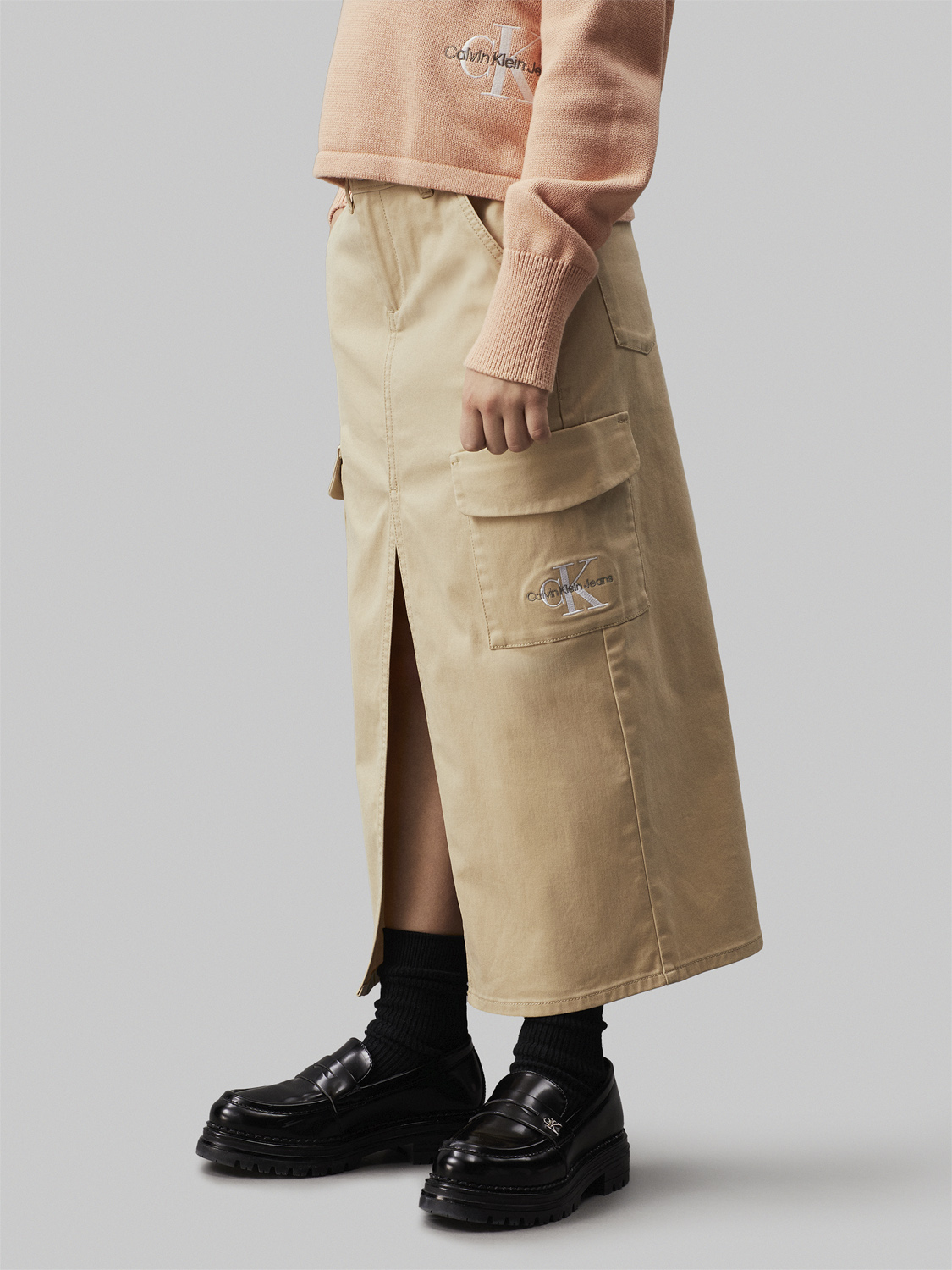 Clean Utility Cargo Skirt