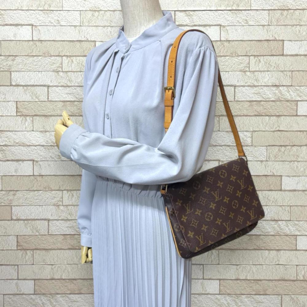Louis Vuitton Musette Tango