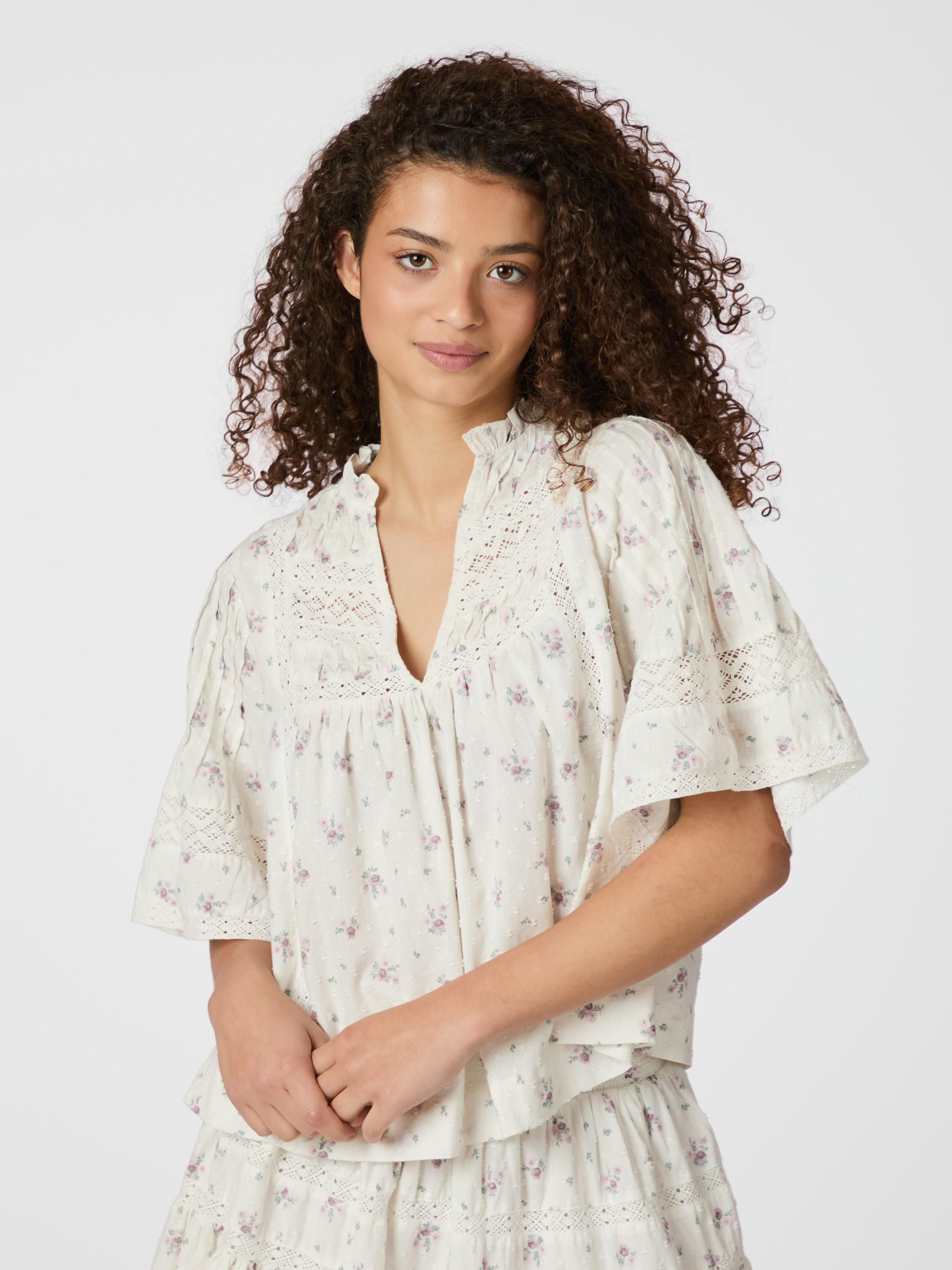 Siama Dobby Flower Blouse