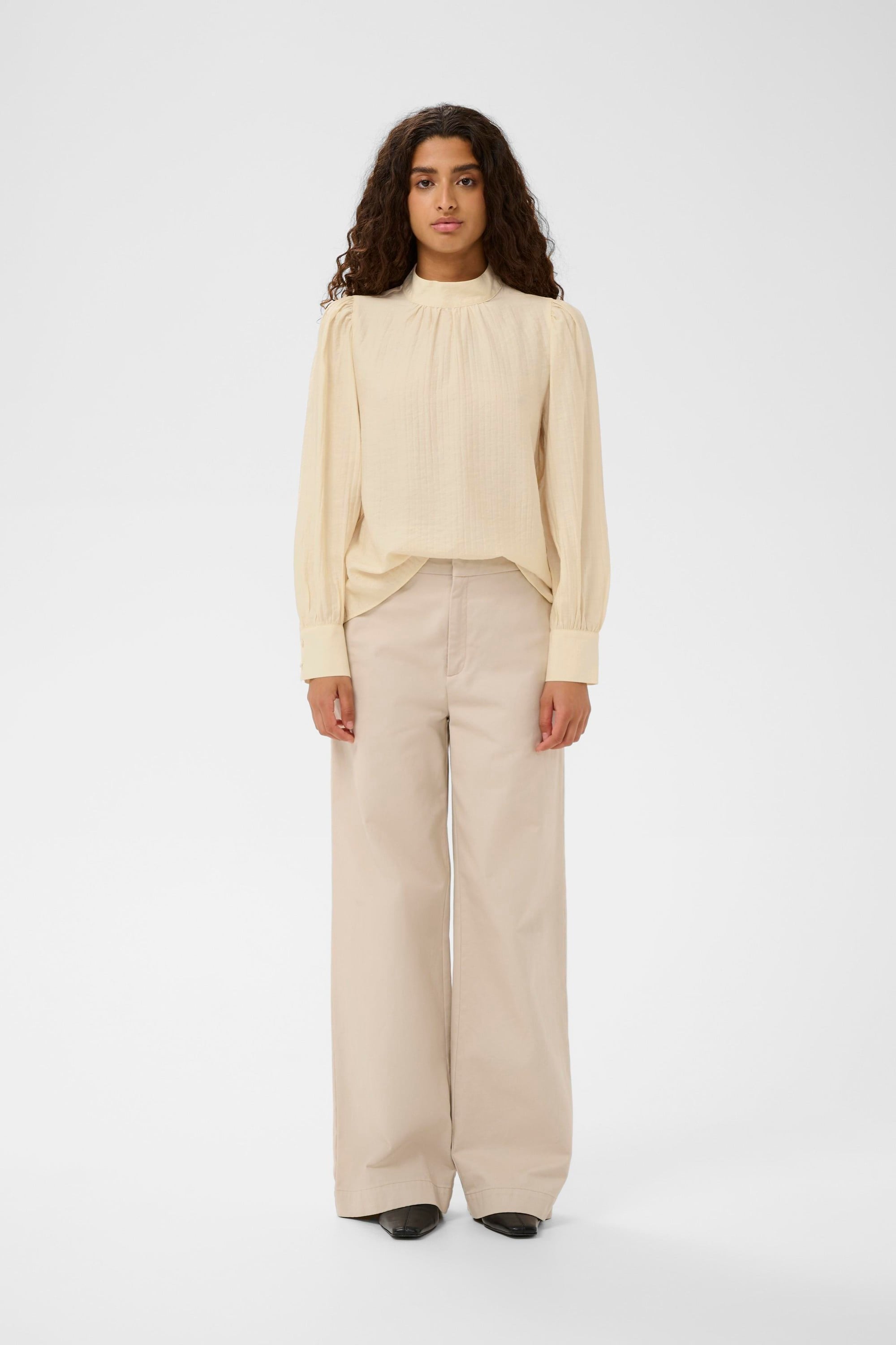 Trishiw High Neck Shirt