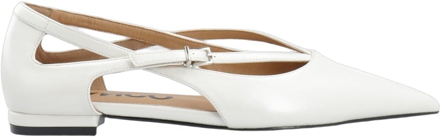 Biabari Cut Out Pointy Flat Faux Leather