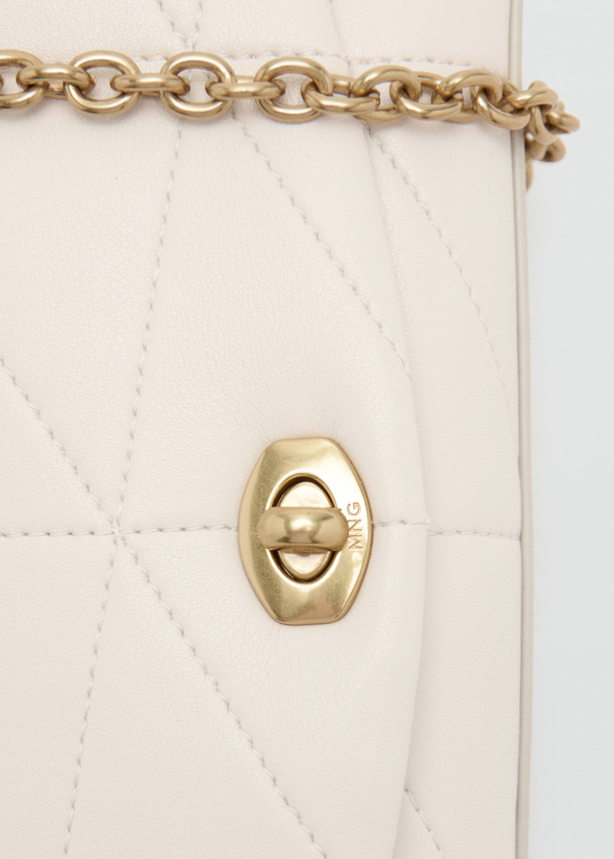 Crossbody bag With Flap