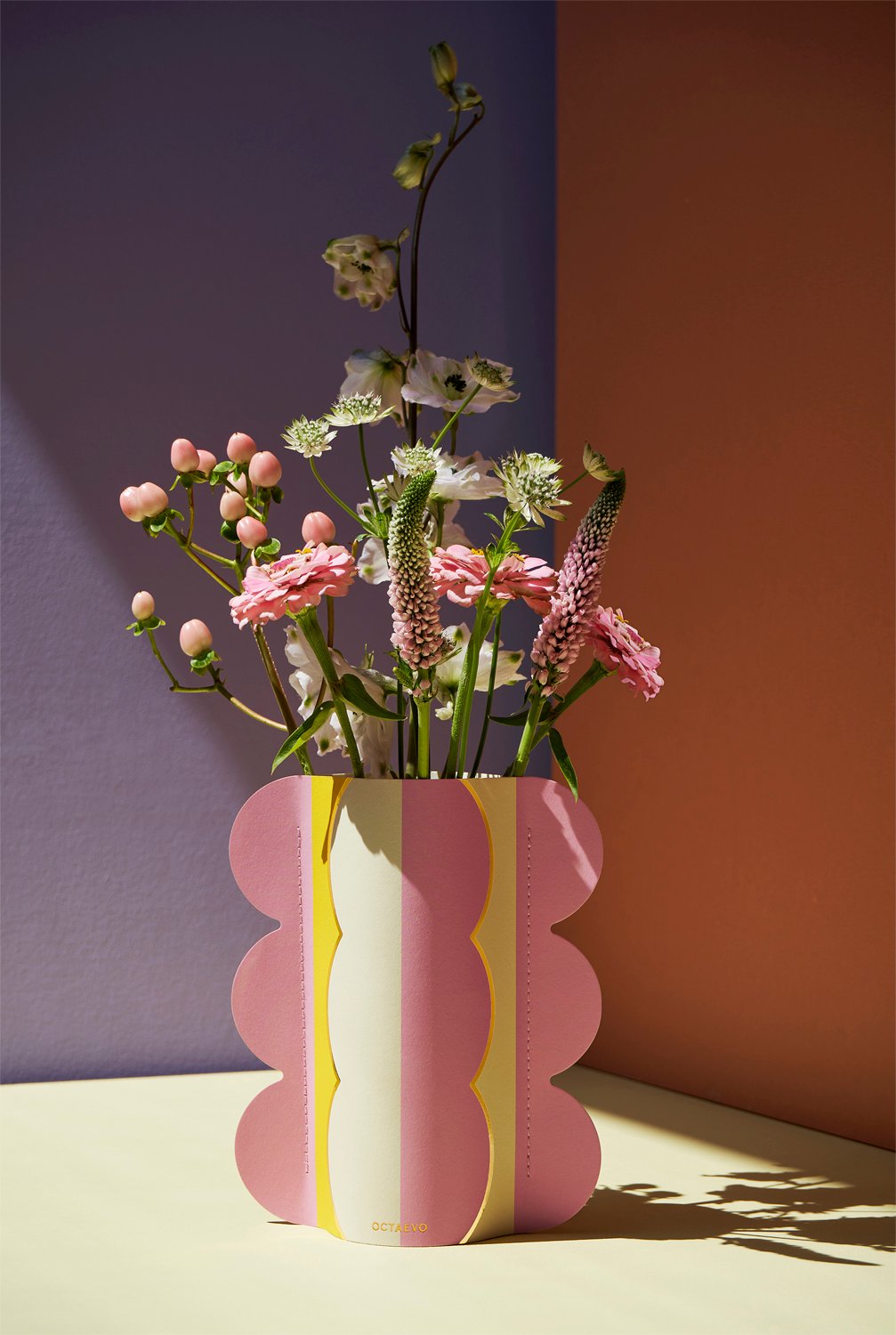 Paper Vase Riviera Wave
