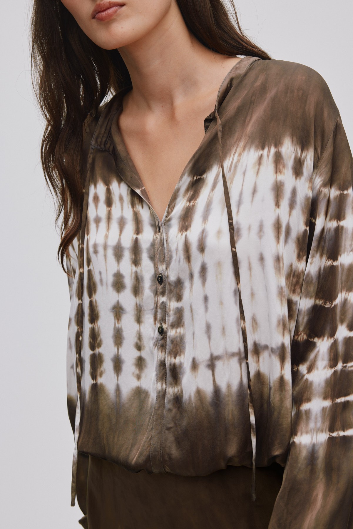 Frequency tie Shirt Ira