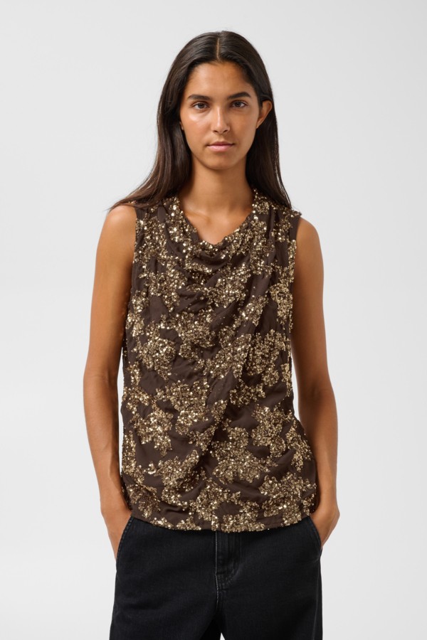 Slaydea Draped Top