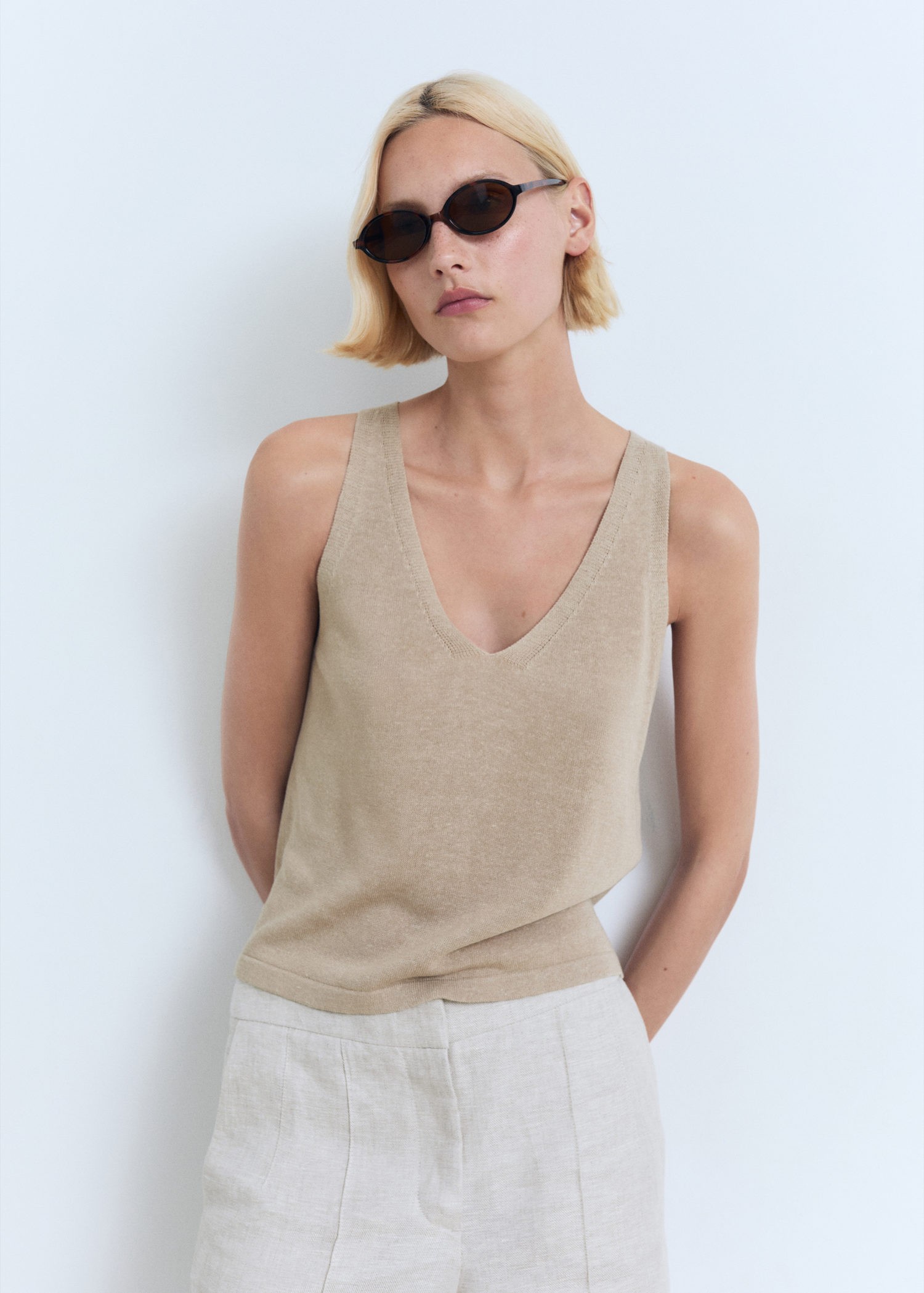 Vneck Knit top
