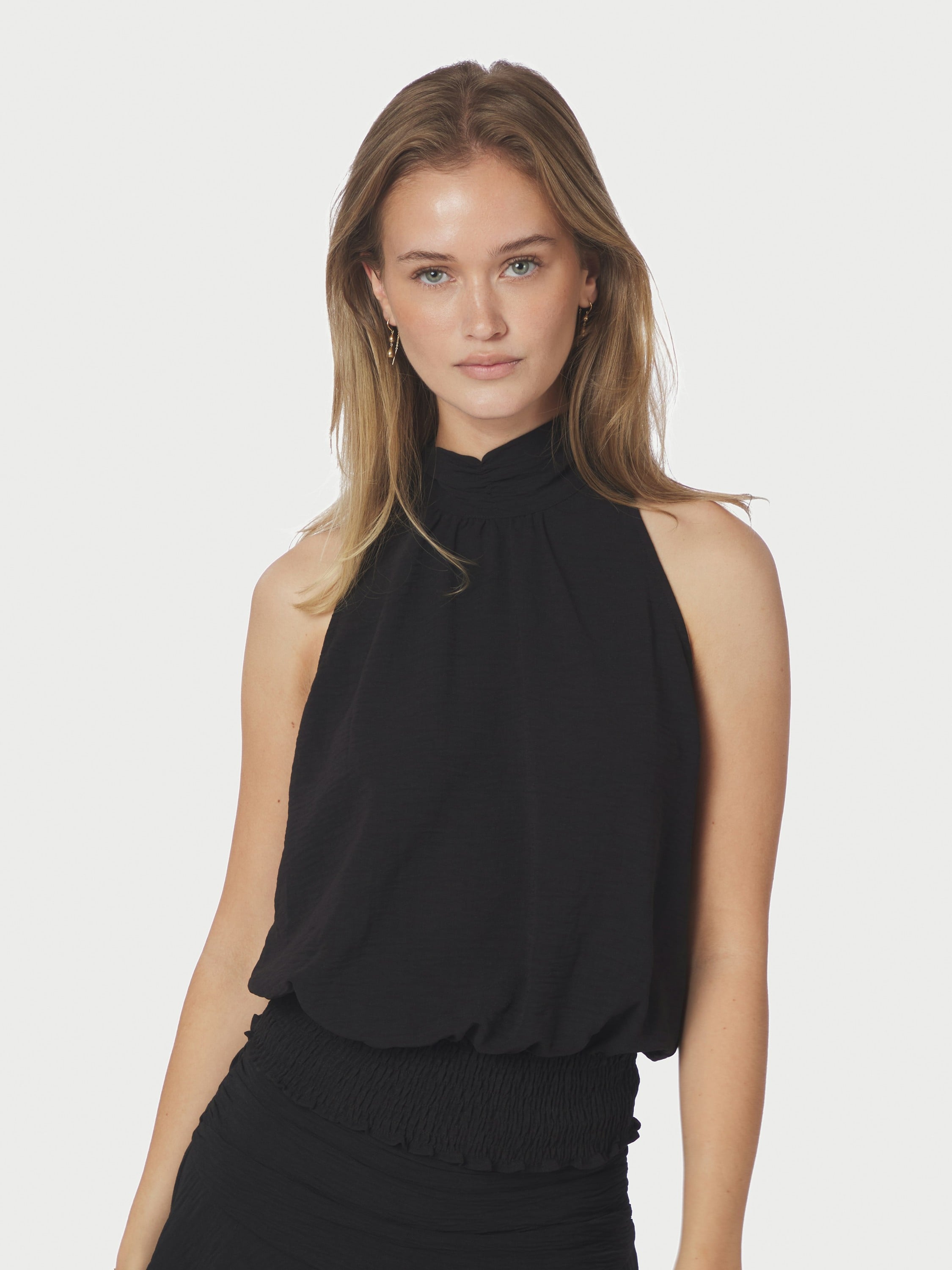 Jos Structure Top