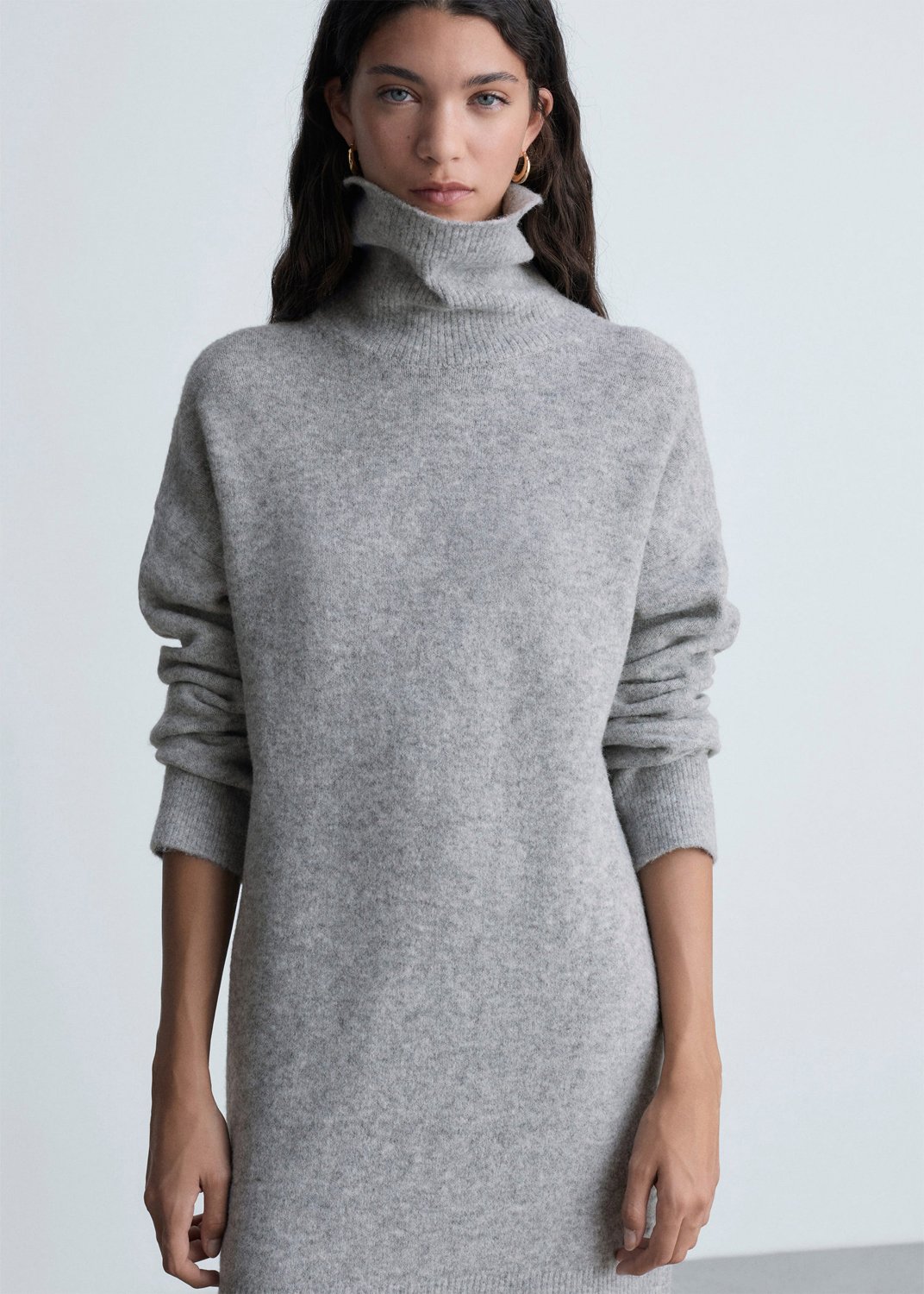 Short Turtleneck Knitted Dress