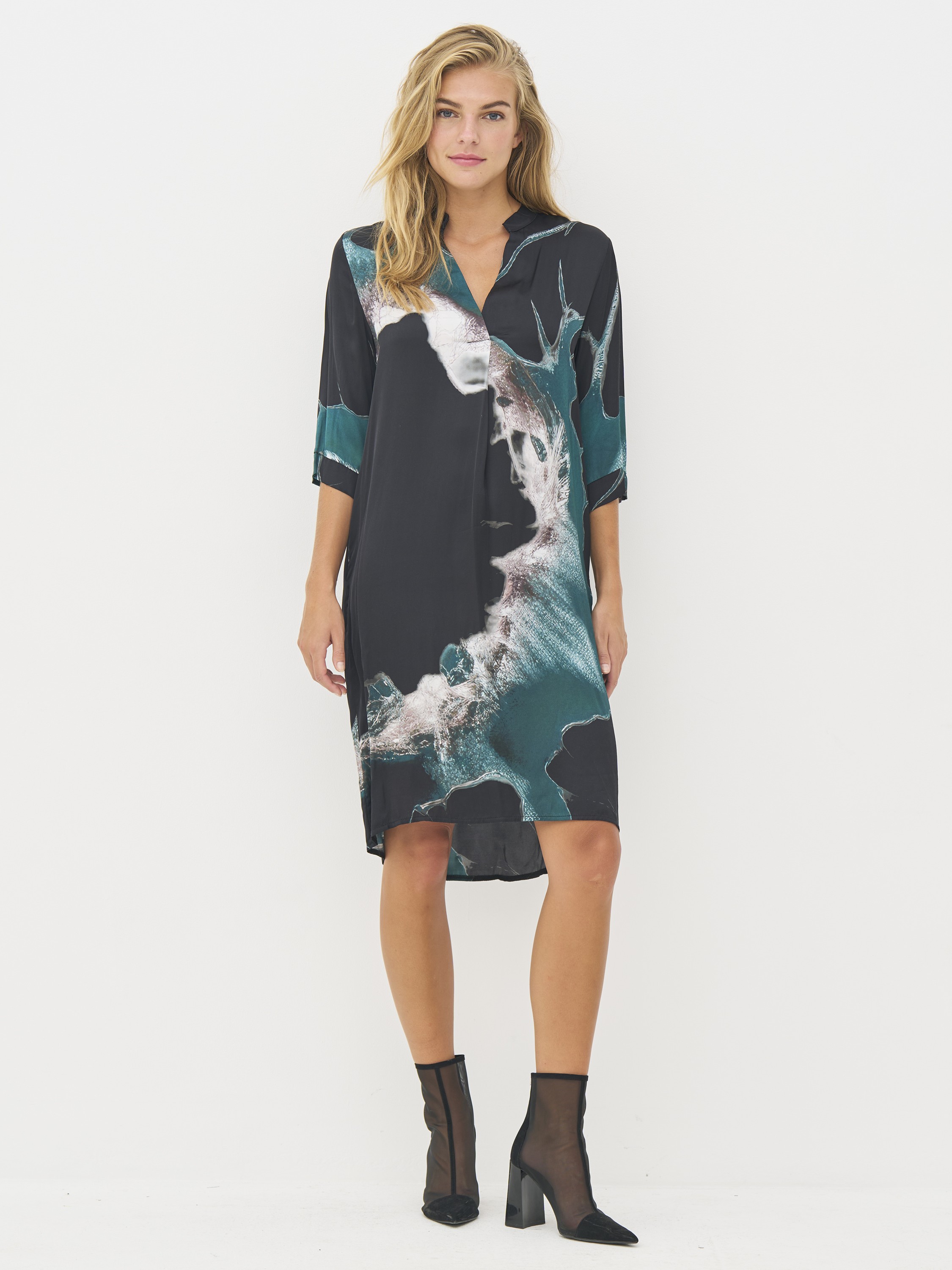 Babeth Tunic