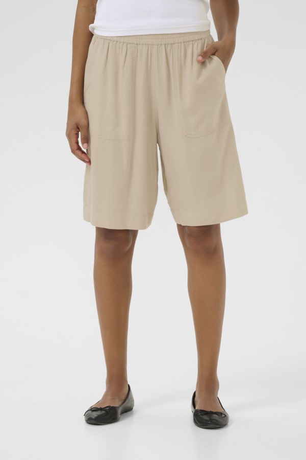 Kamilia Shorts
