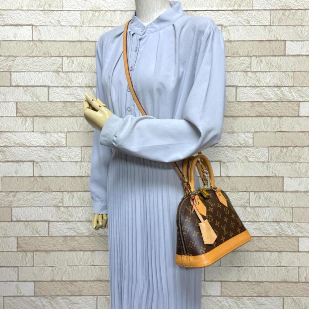Louis Vuitton Alma