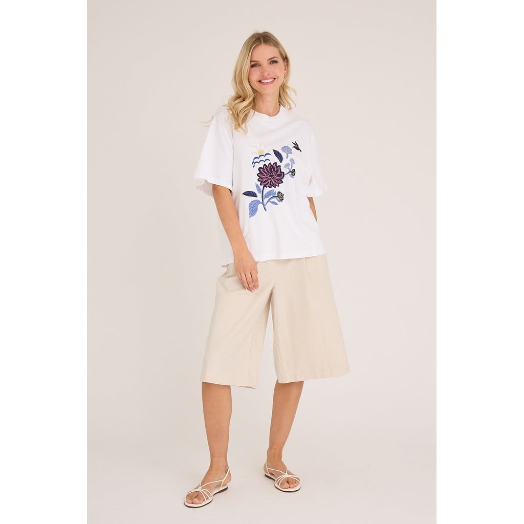 Best Botanic Tee