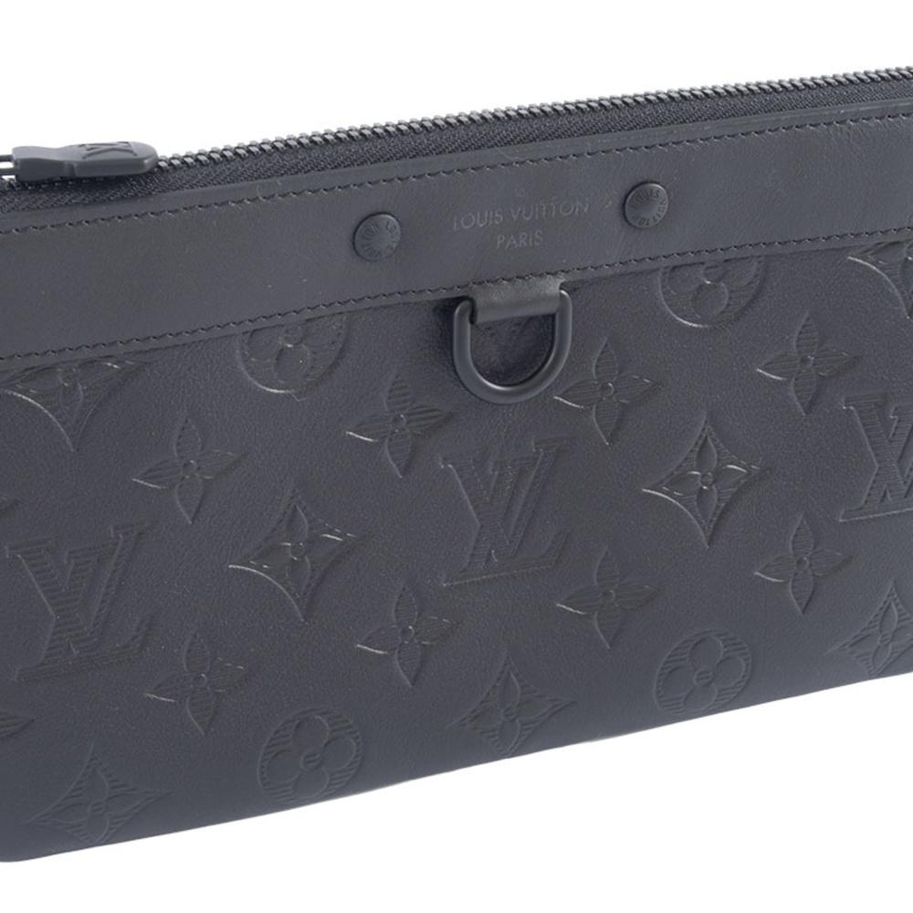 Louis Vuitton Clutch