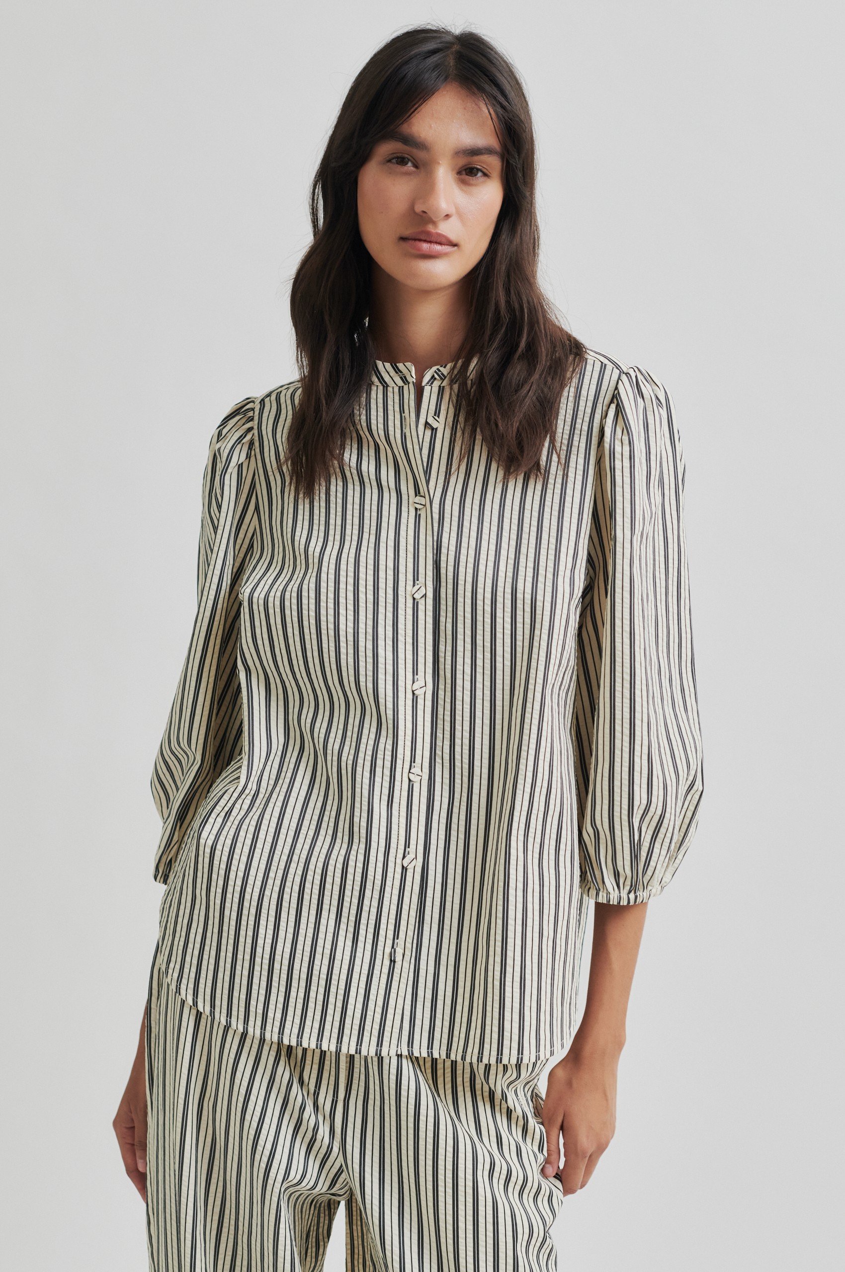 Serifa Shirt