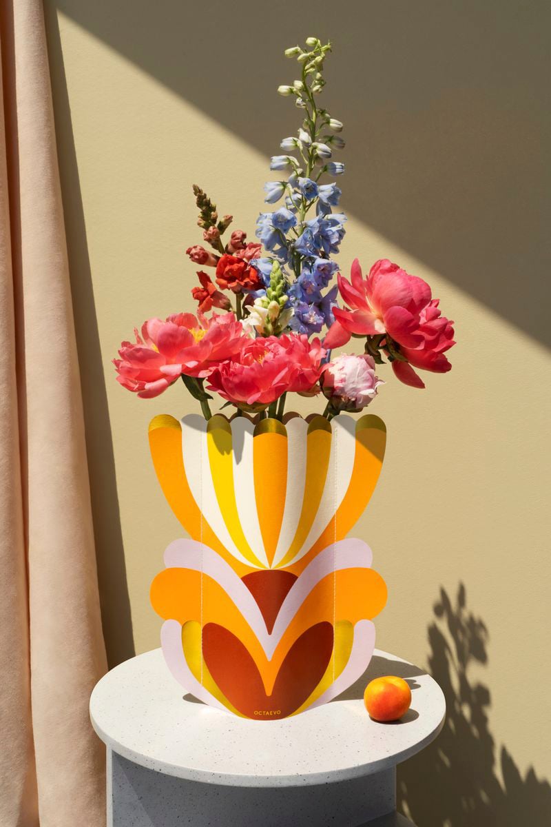 Paper Vase Elysia