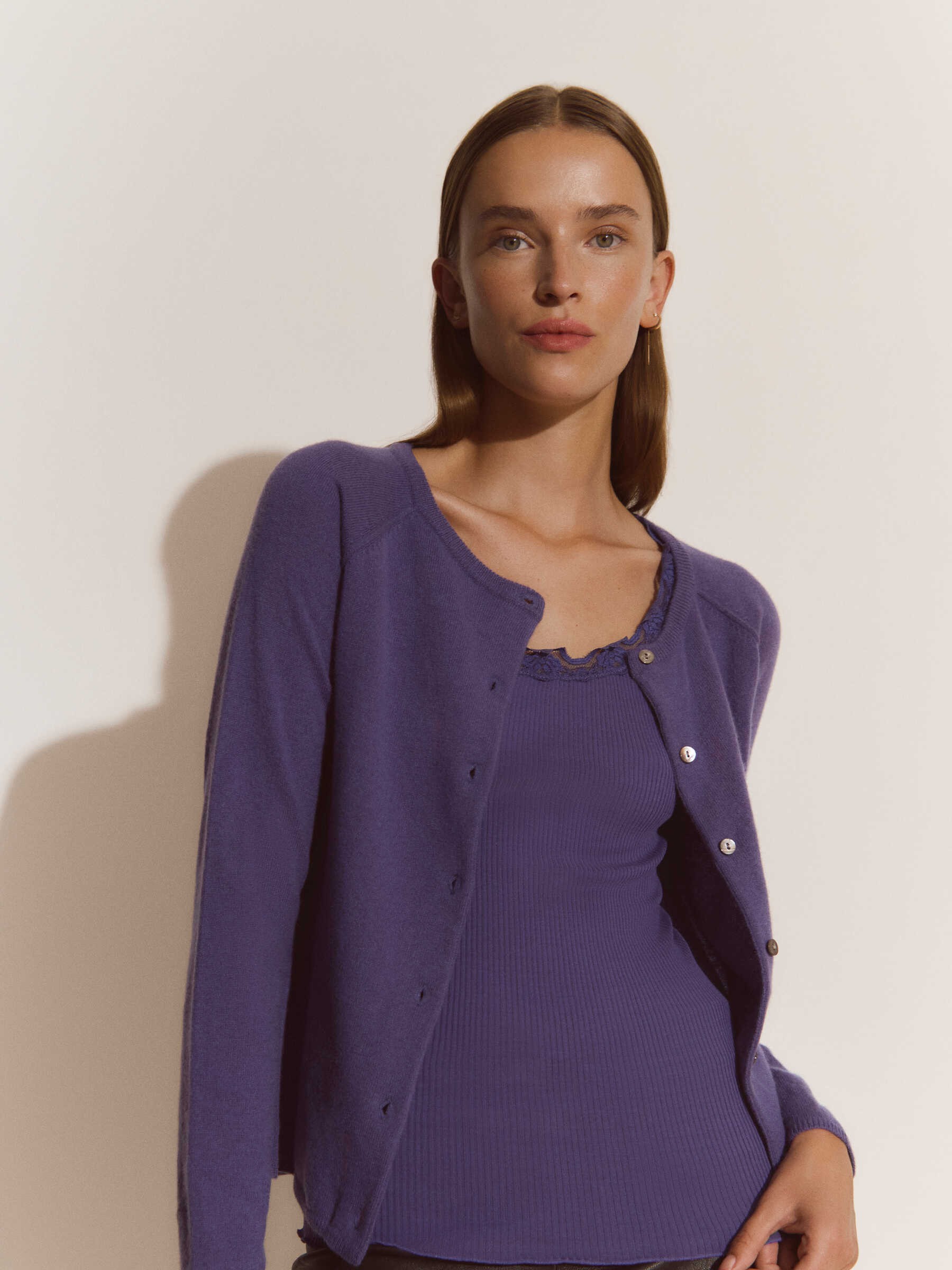 Rwlaica LS Oneck Raglan Cardigan