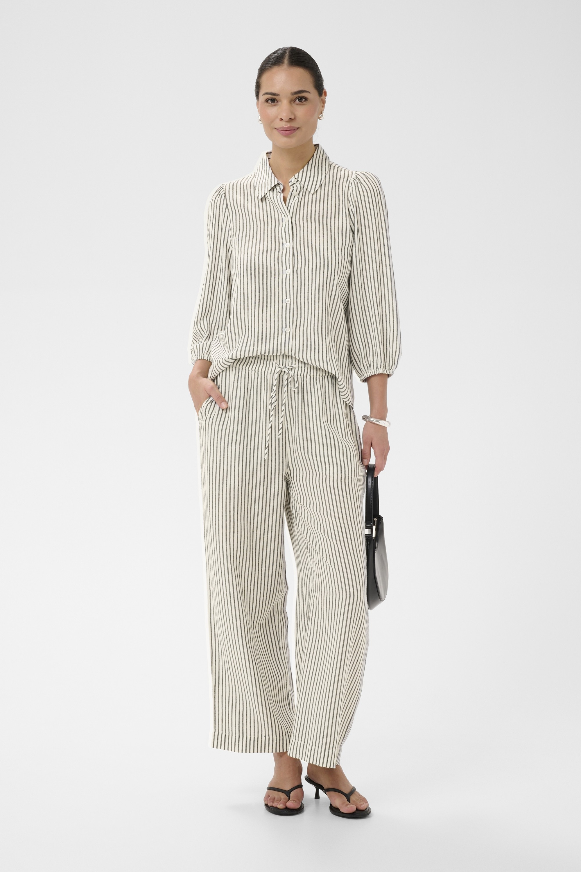 Kamilia Cropped Wide Pants