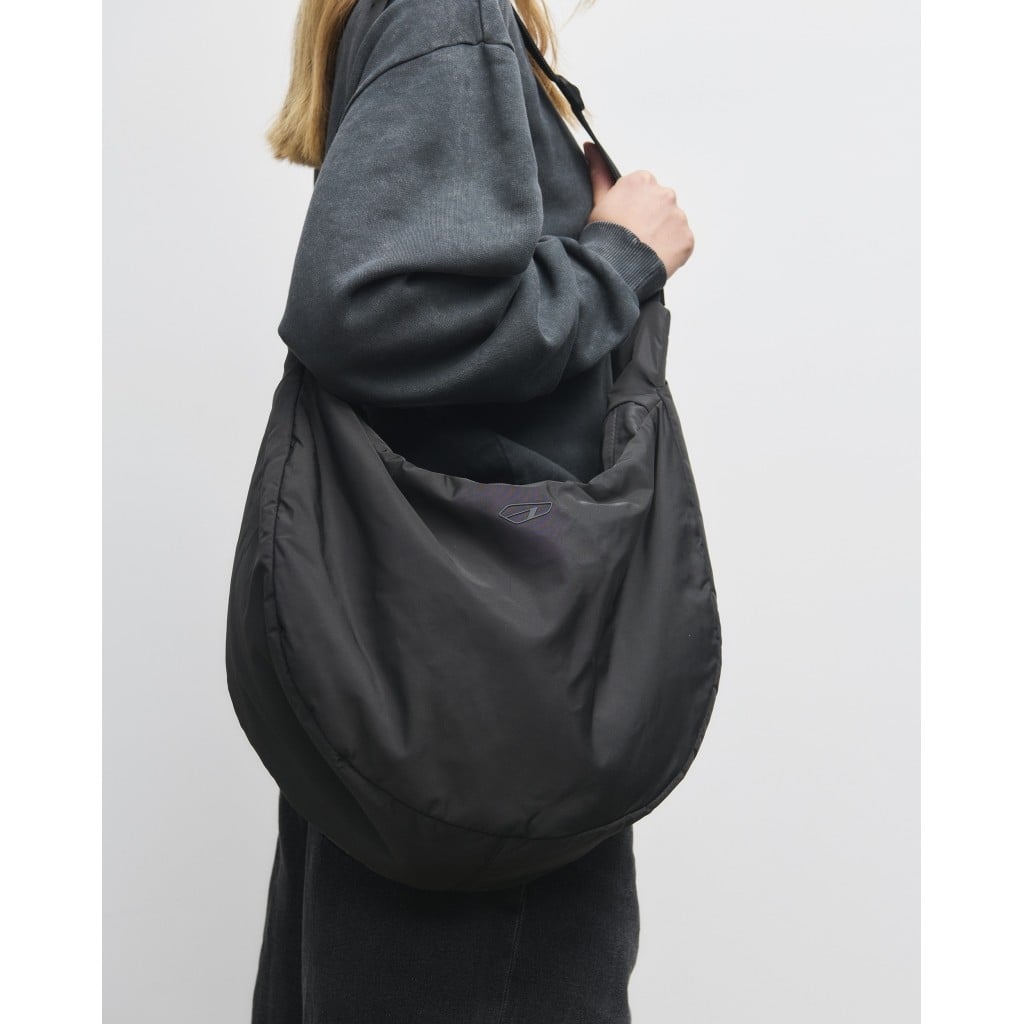 Arkk Core Sling Bag Black