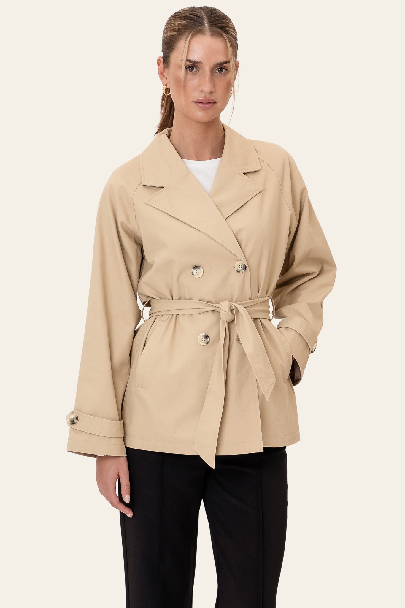 Beateic Trenchcoat