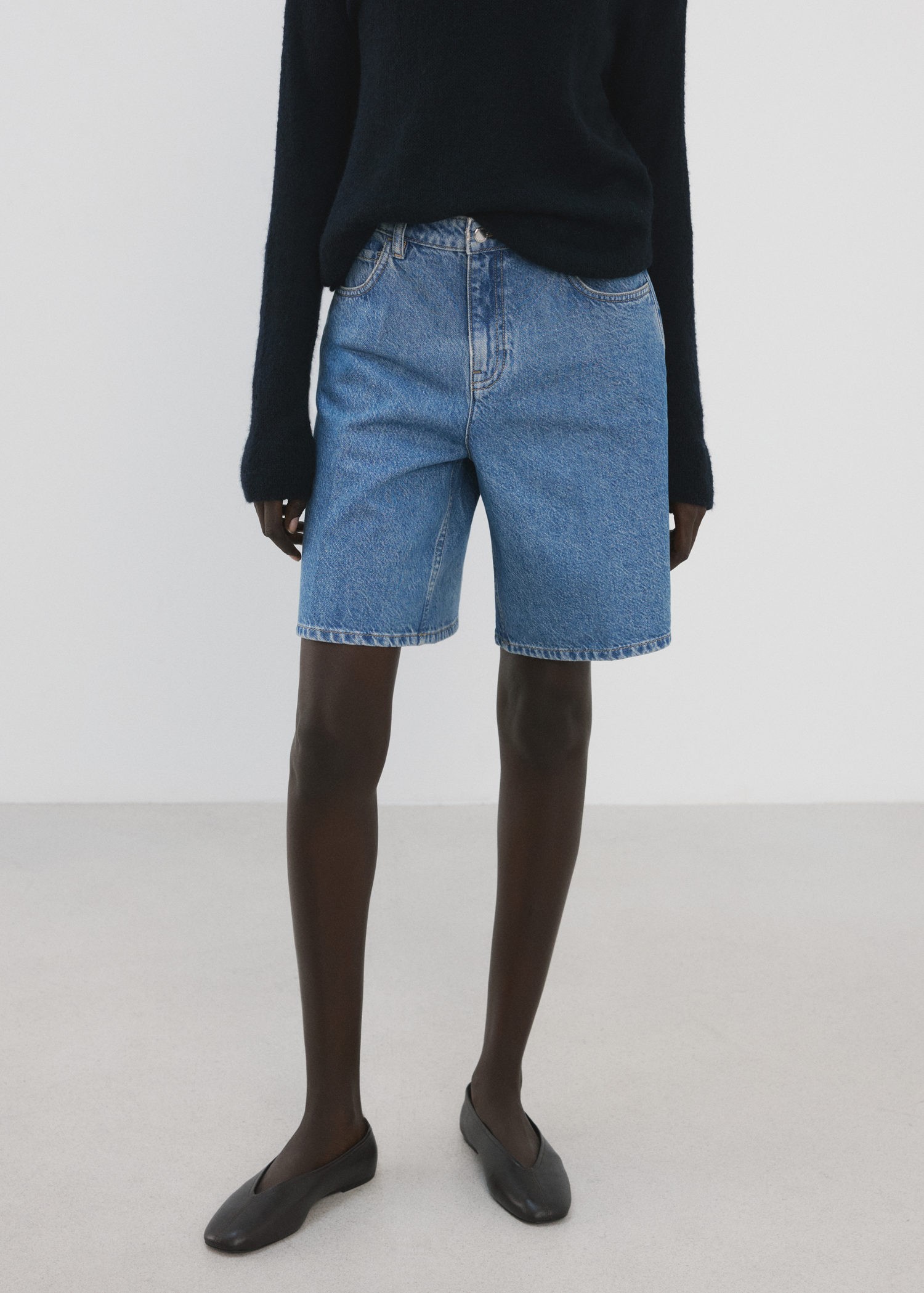 Highwaist Straight-fit Denim Short
