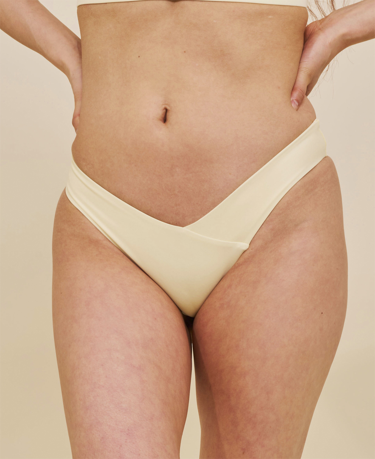 Canggu Vformet Bikini Underdel Mellow