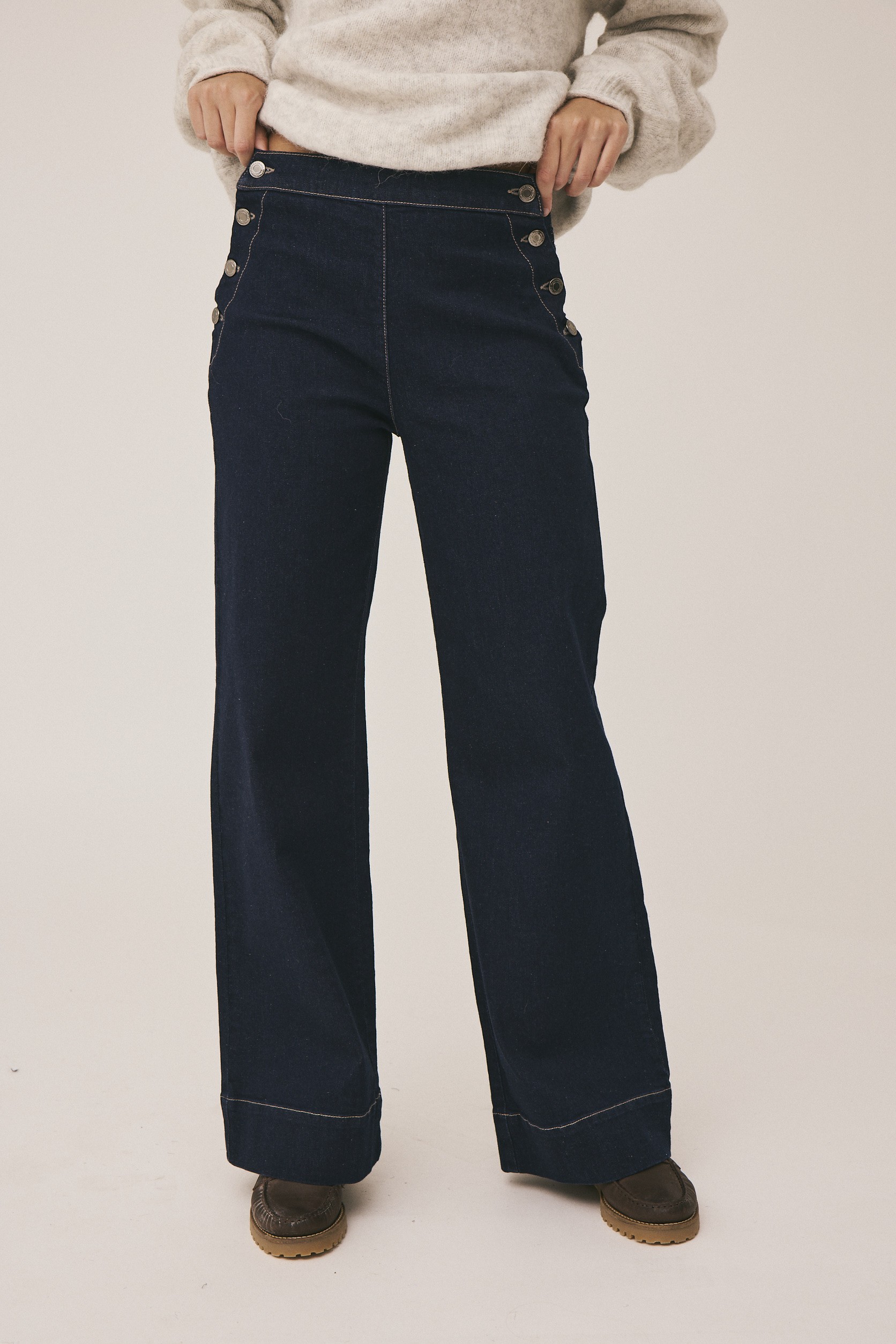 Esther 7 Bukser med Lige ben med Knappe Detalje Gots - DKK 180 - Spar 70%