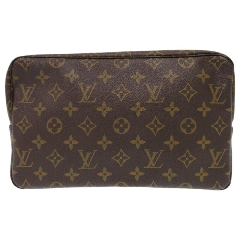Louis Vuitton Clutch