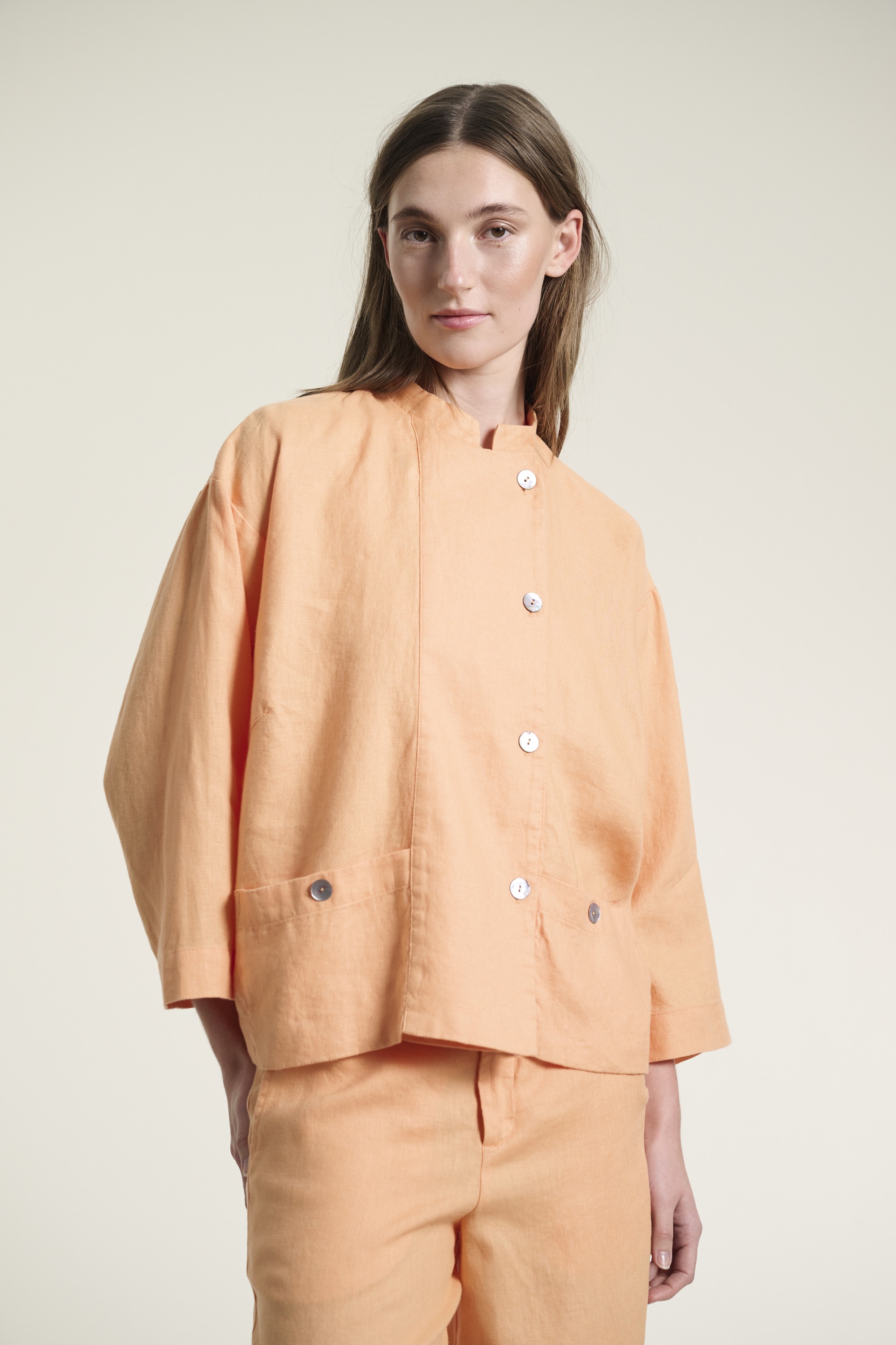 Lazy Linen Jakke med Krave