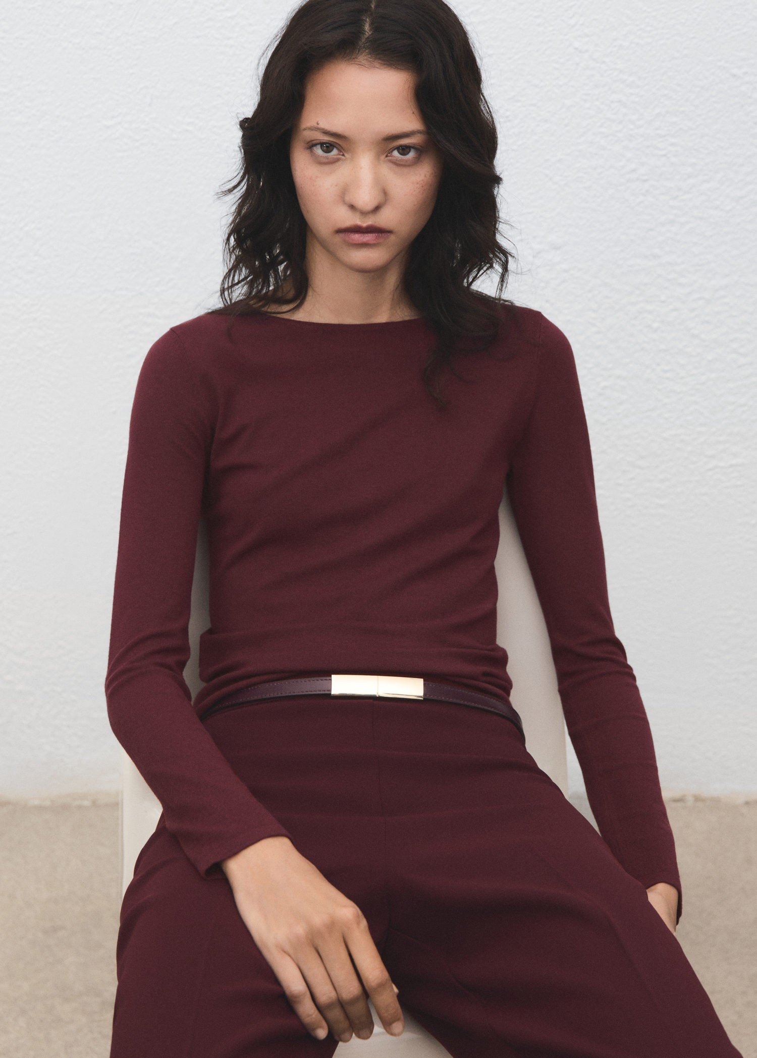 Longsleeved Fine-knit Sweater