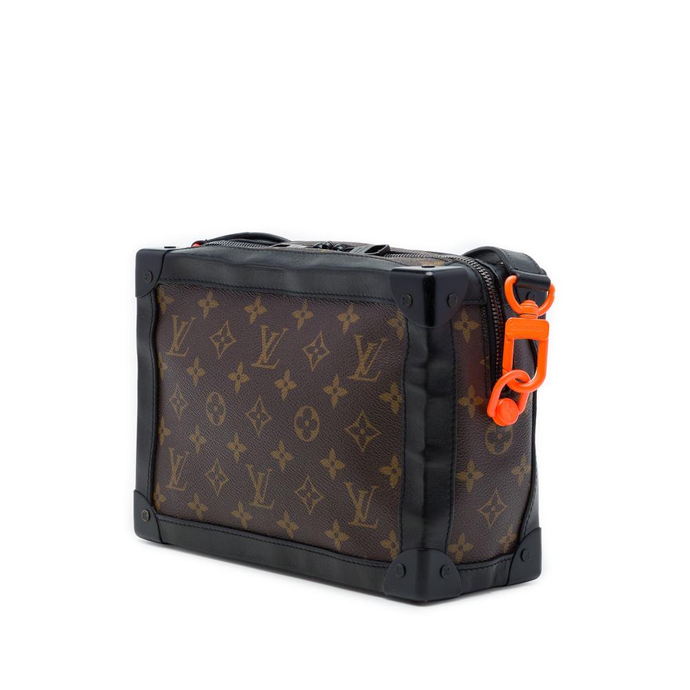 Louis Vuitton Shoulder Bags