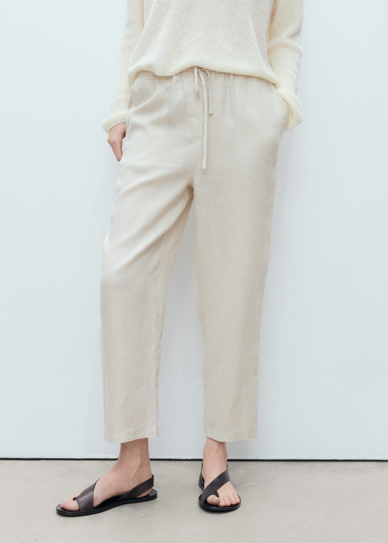 Trousers. – Linen
